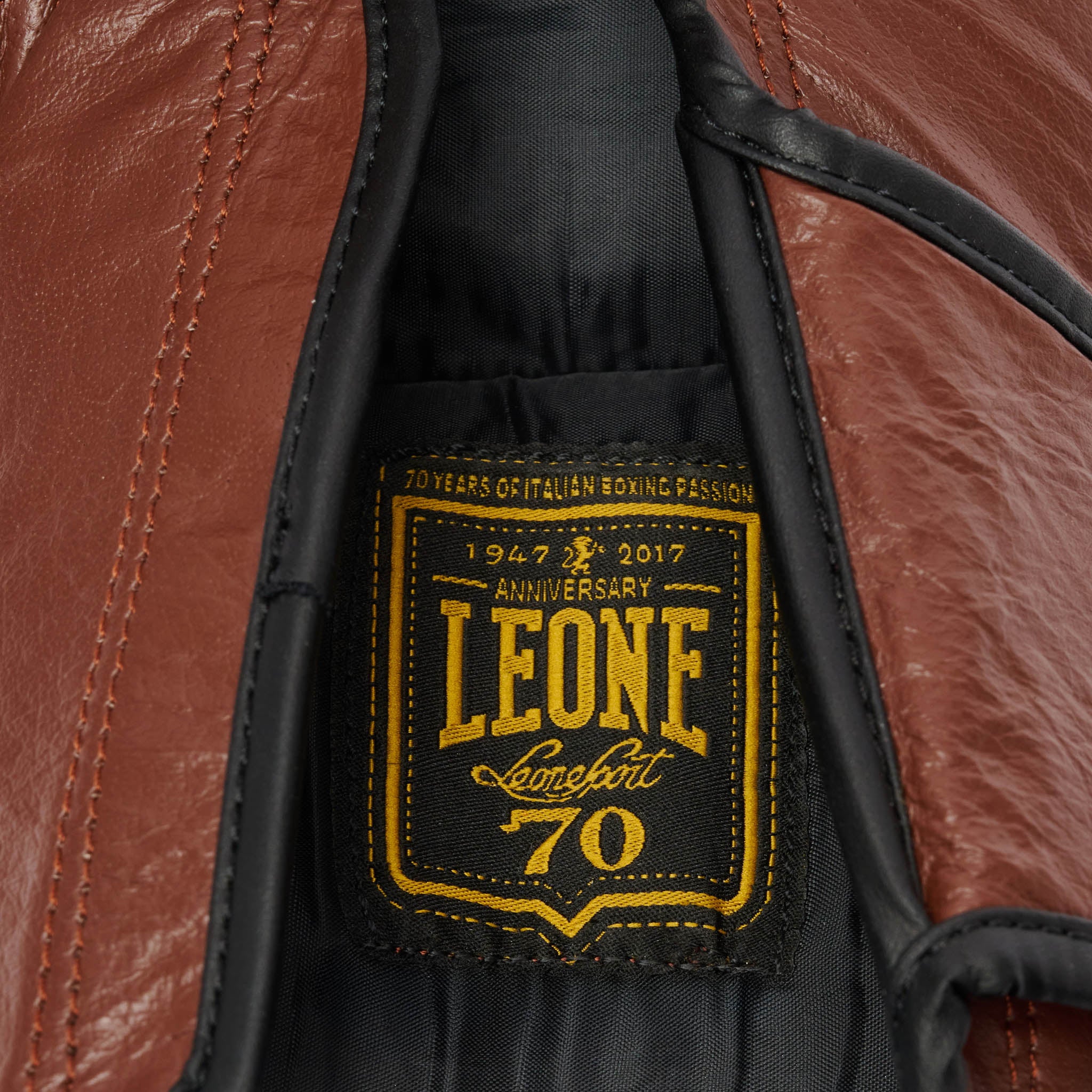 Leone Italy Boxing Gloves