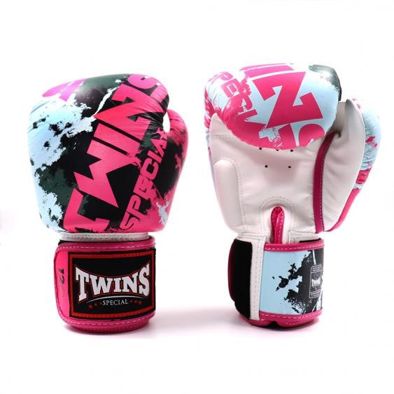 Twins Candy Gloves
