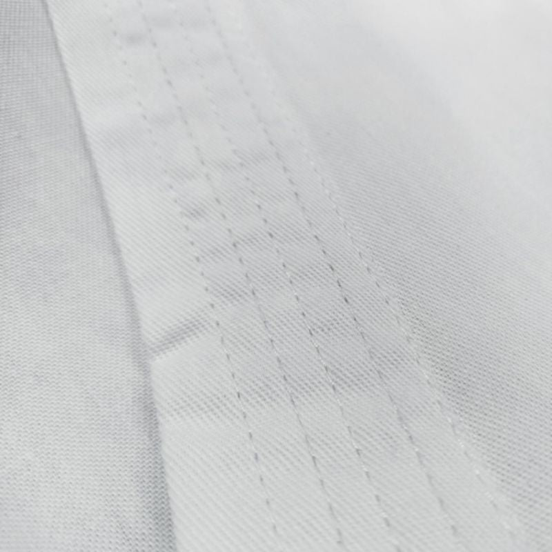 Karategi Adidas approvato Fijlkam K200 con cintura bianca