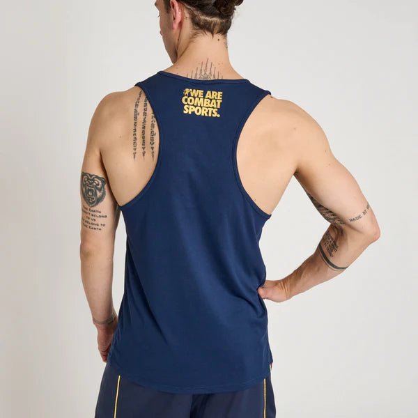 Vista trasera de la camiseta de tirantes azul Leone DNA que resalta el corte deportivo
