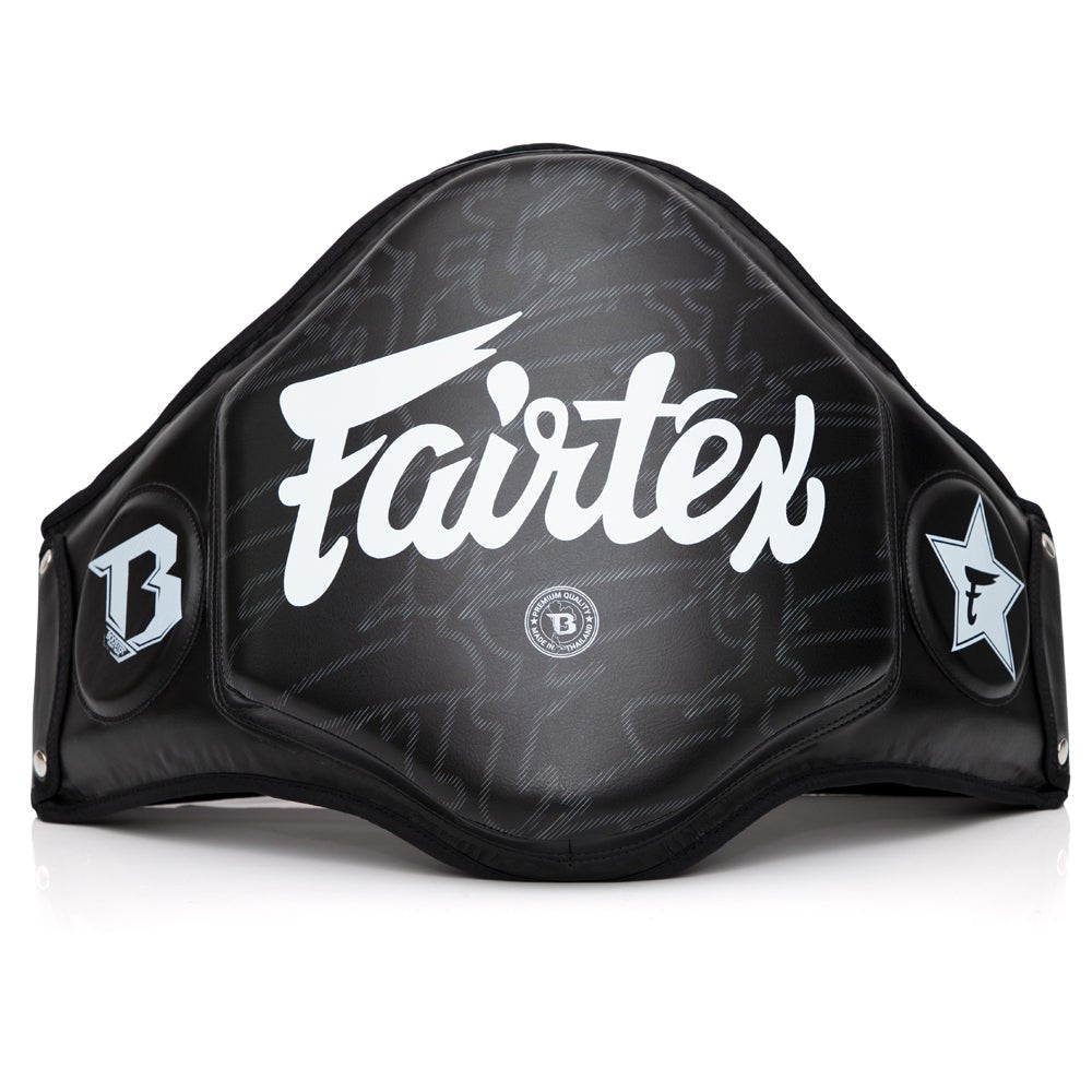 FXB Fairtex schwarzer Schutzgürtel für Ausbilder mit verstärkten Zielen