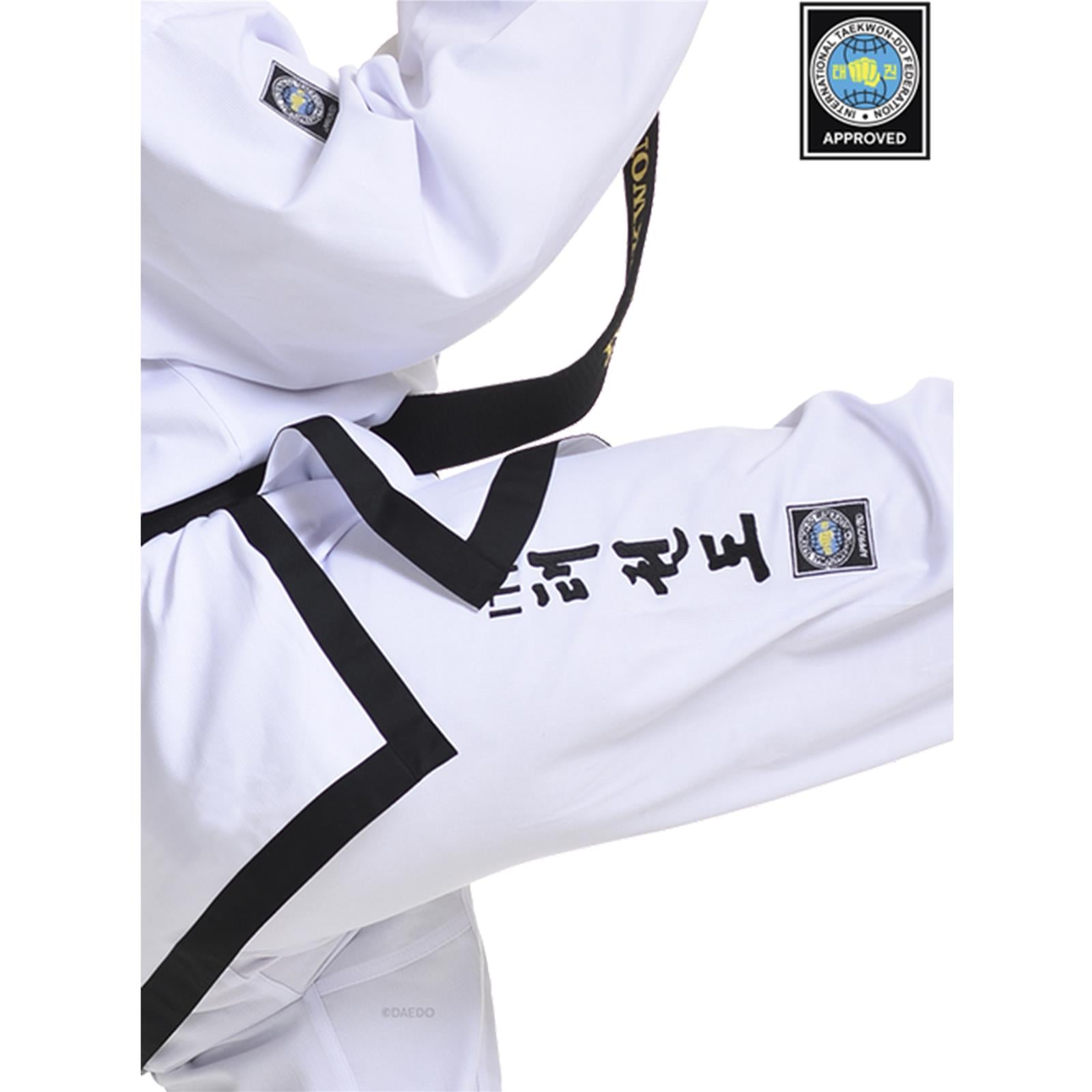 Dobok ITF Omologato a Costine con Bordi Neri - vista dettaglio