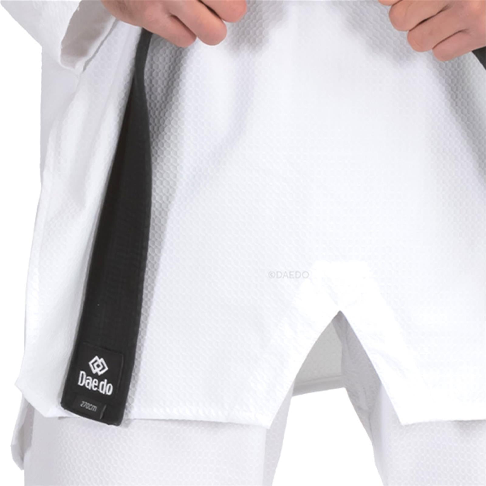 Dobok Collo Nero Daedo New Competition
