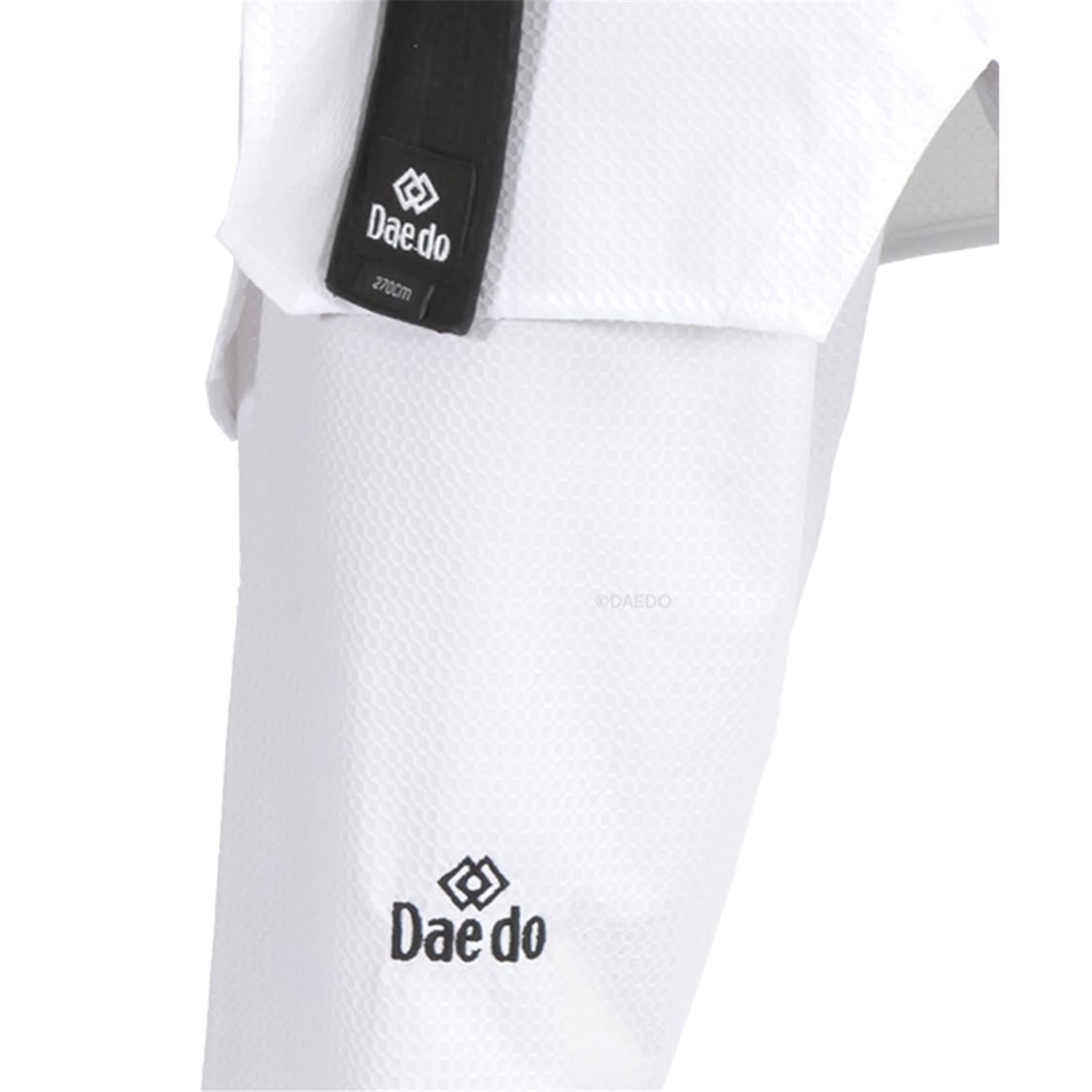 Dobok Collo Nero Daedo New Competition