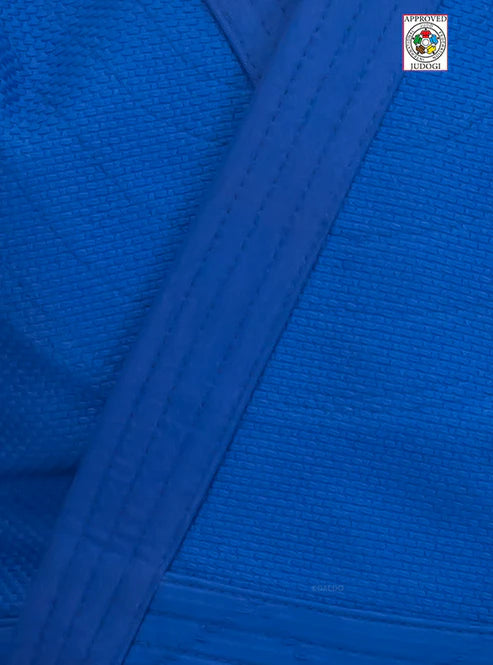 Divisa completa da Judo Daedo colore blu con giacca e pantalone resistenti.