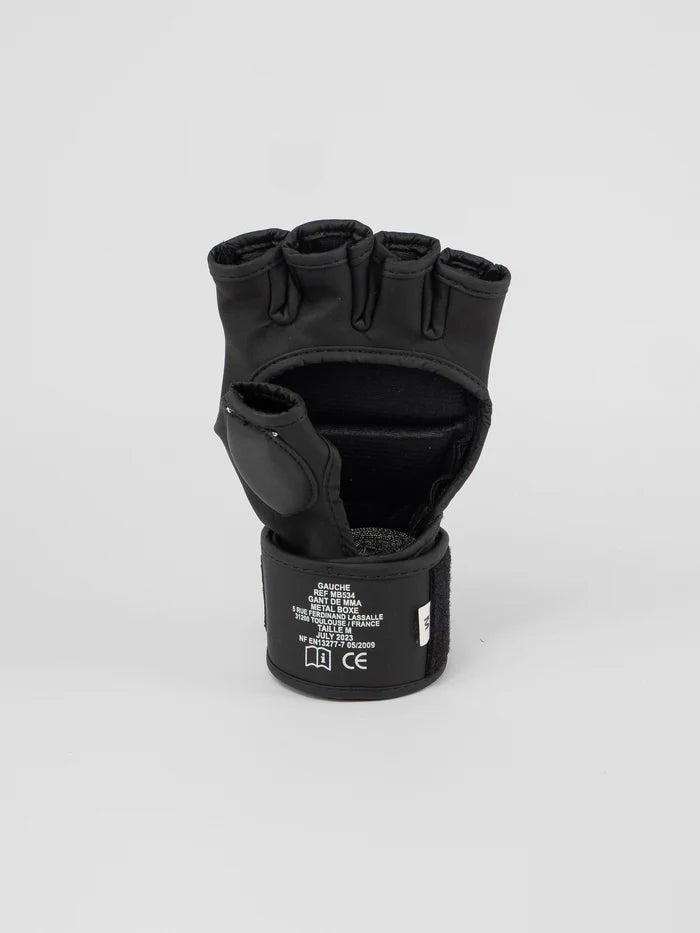 Vue de la paume ouverte des gants de Boxe MMA Metal, idéaux pour le grappling