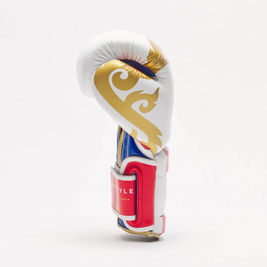 Leone Muay Thai Gloves