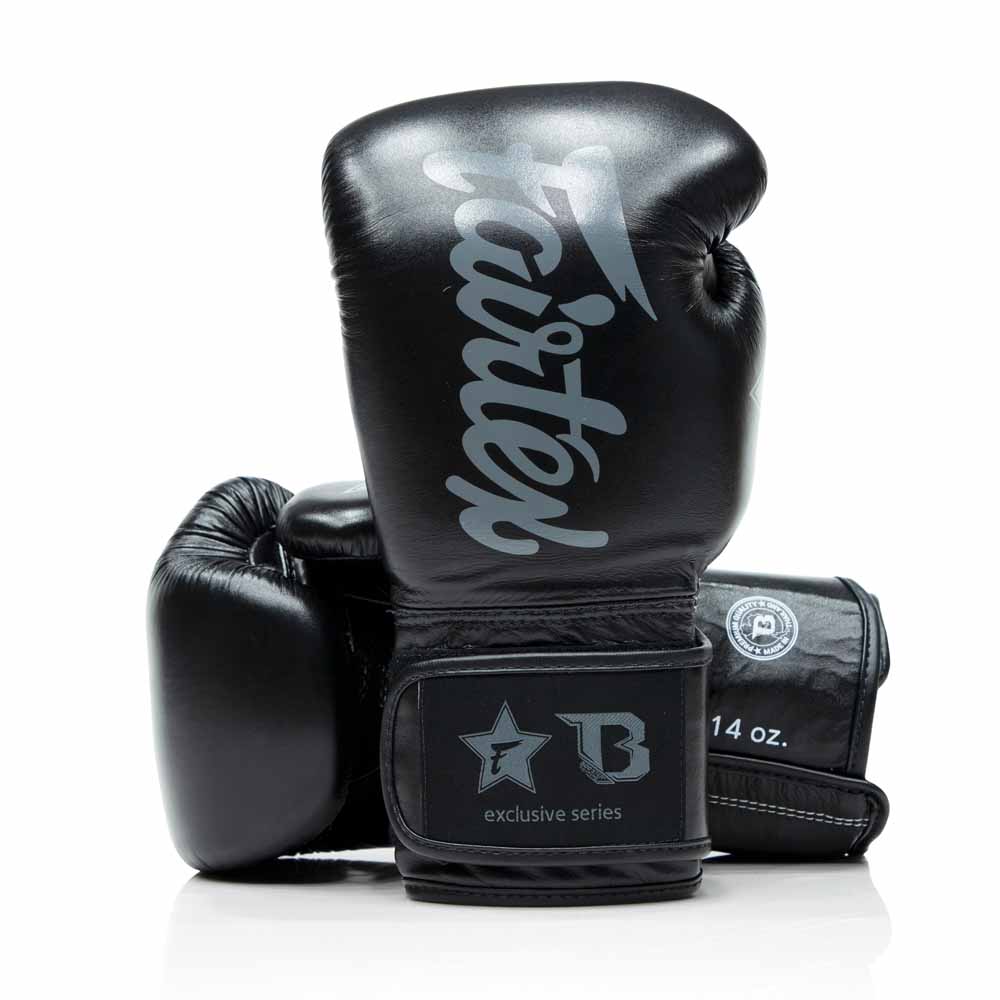 Guantoni da boxe FXB Fairtex total Black in vera pelle
