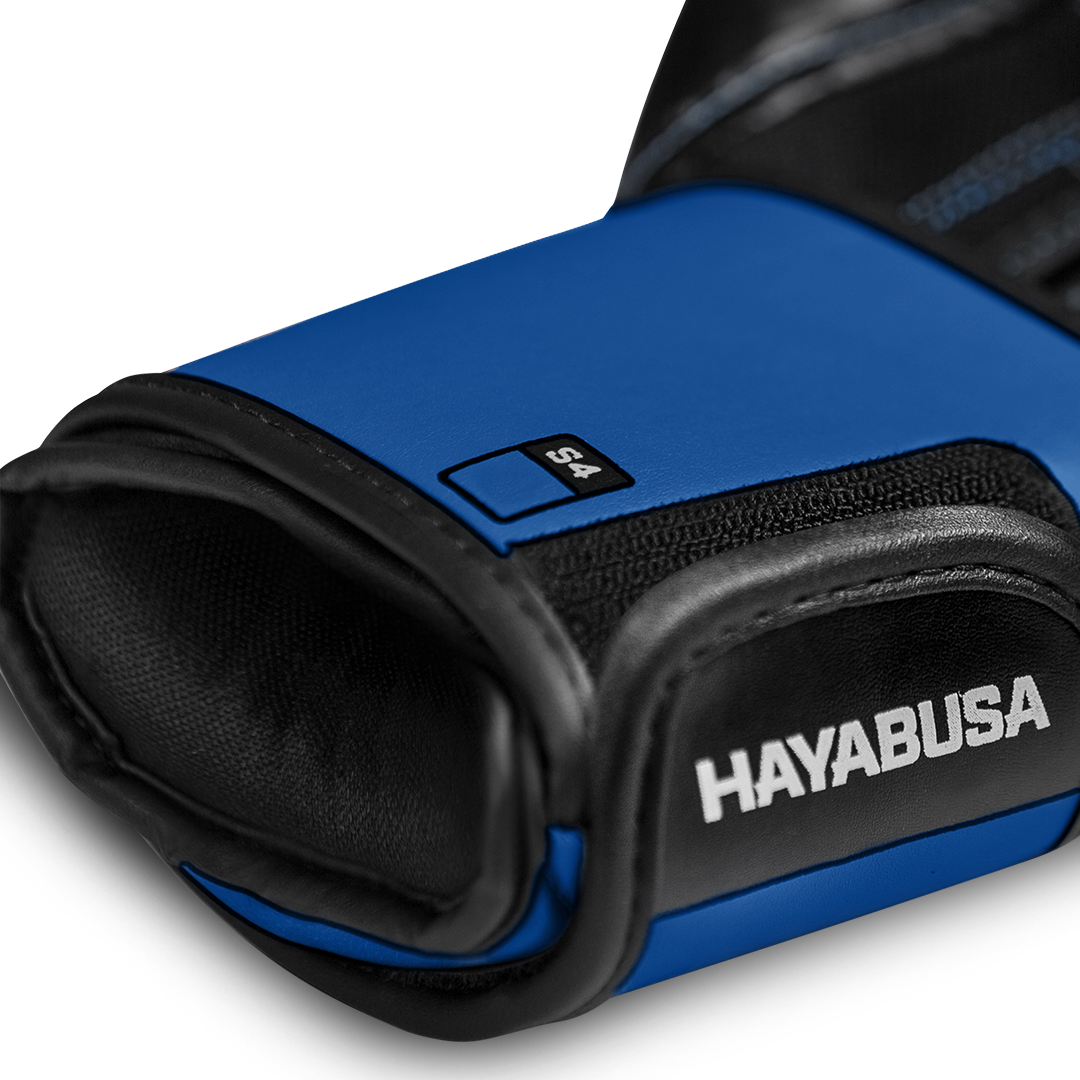 Vista del palmo del guantone blu Hayabusa S4 con imbottitura splinted