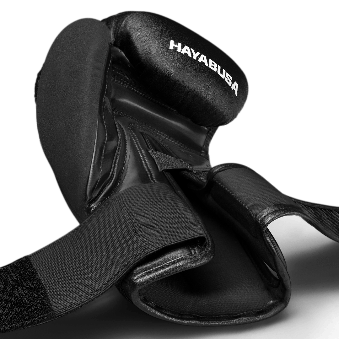 Ofäst Dual-X-system av den svarta Hayabusa T3-modellen.
