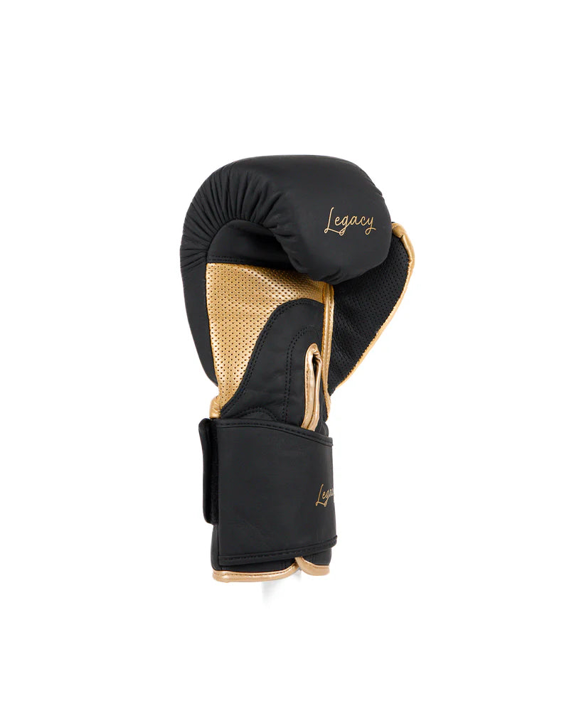 Vista laterale guantone Metal Boxe Legacy Sparring nero, dettaglio fascia velcro rinforzata
