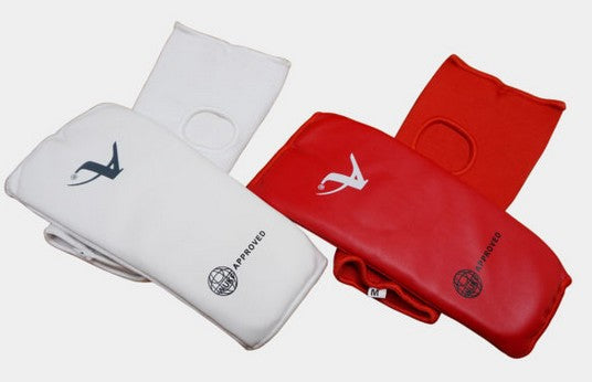 Guantini Karate Arawaza WUKF | Protezioni Shobu Ippon Professionali