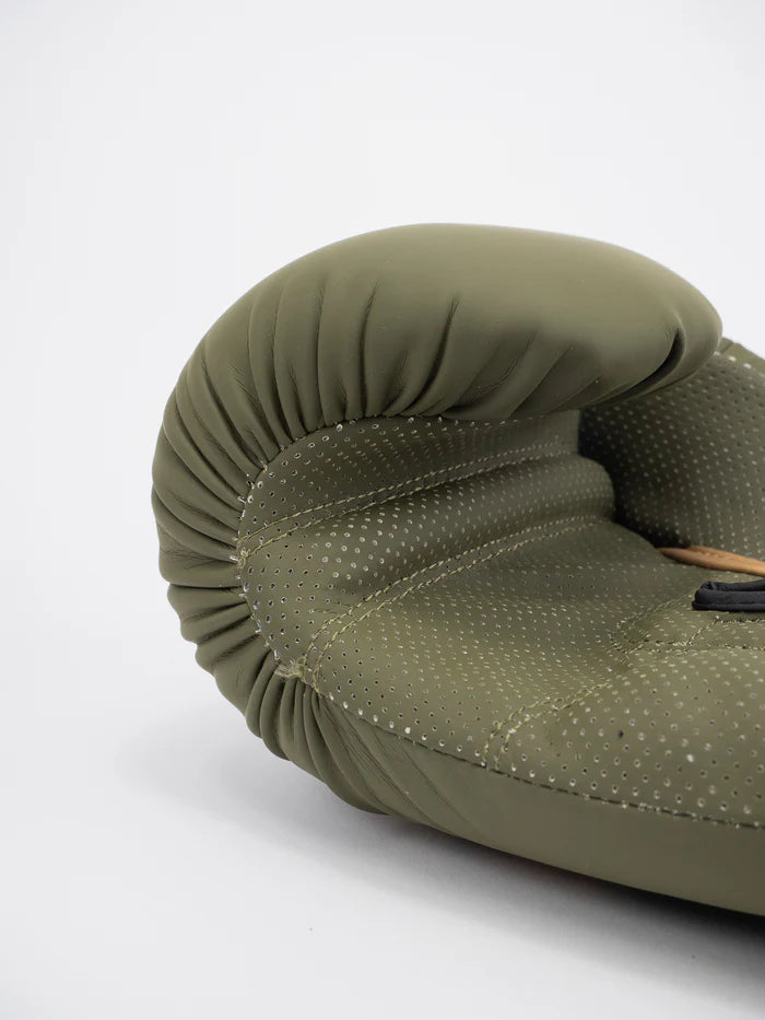 Dettaglio palmo ventilato WindTec dei guantoni Metal Boxe Military Khaki