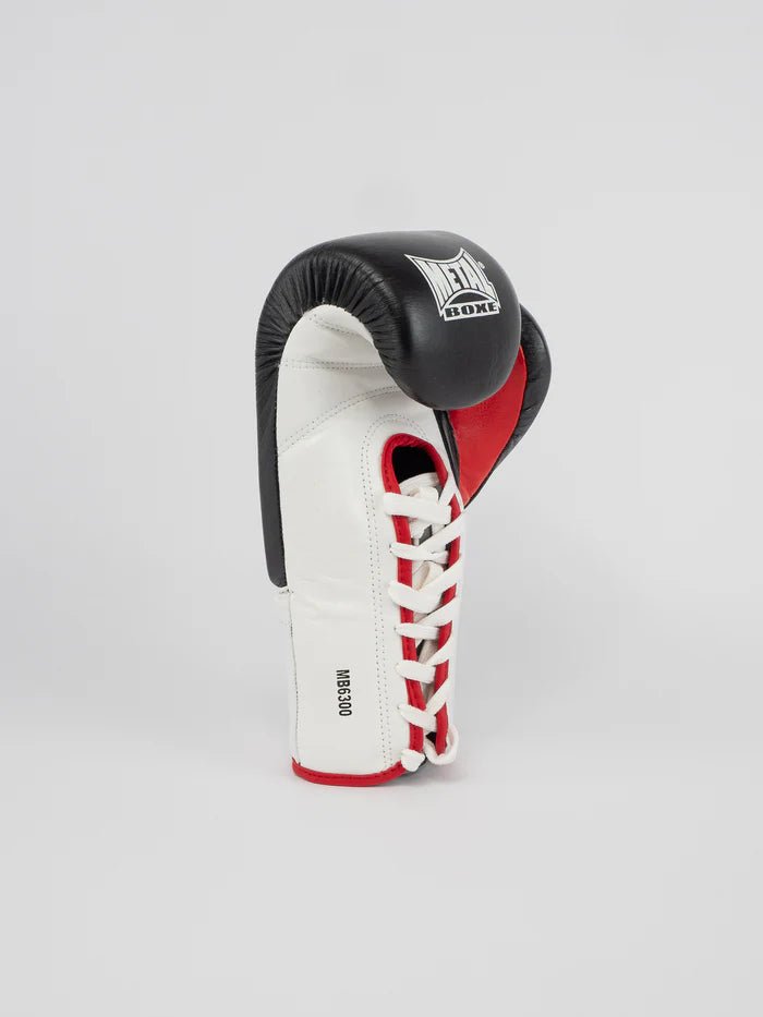 Detail des Schnürverschlusssystems der Metal Boxing Pro Sirius Handschuhe