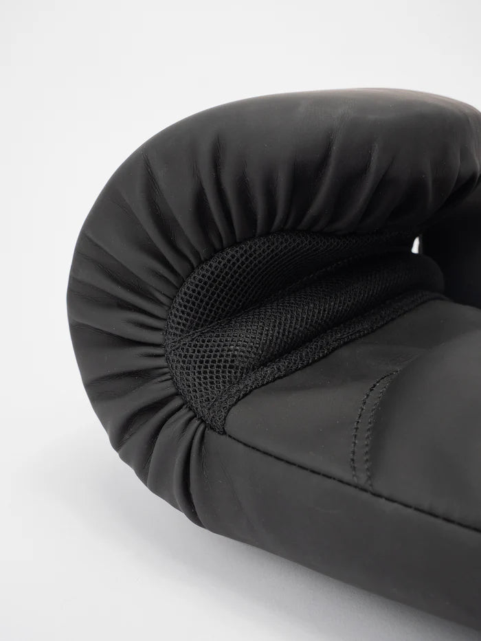 Vista del palmo dei guantoni Metal Boxe Starter nero grigio, dettaglio fodera interna