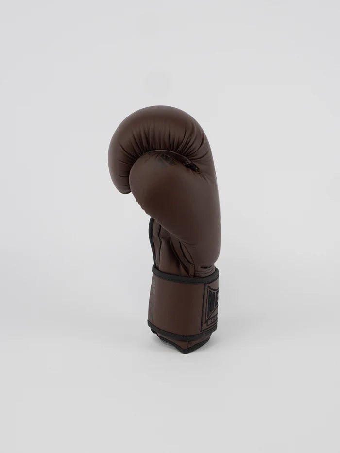 Vista laterale guantoni Metal Boxe Steel Brown, dettaglio chiusura velcro e supporto polso