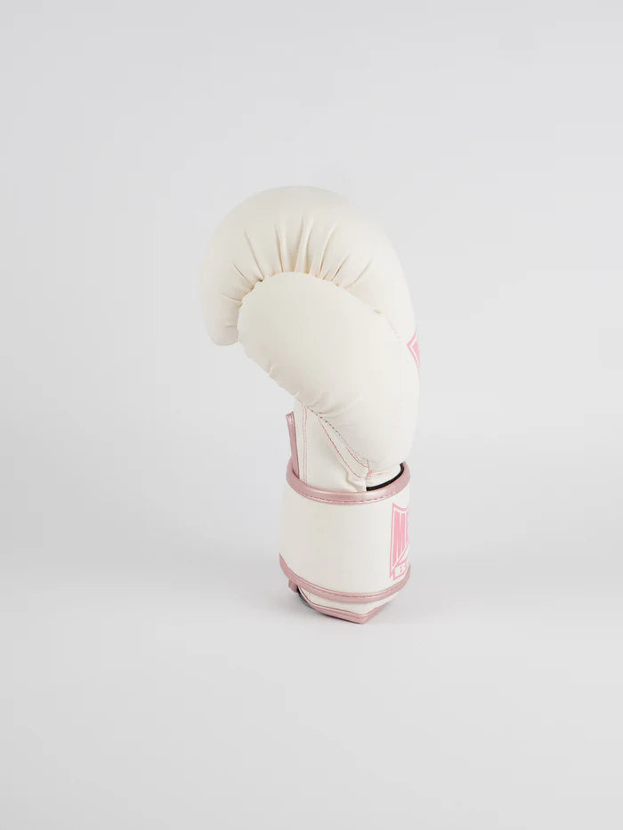 Vista laterale guantoni Metal Boxe MB200, dettaglio finitura rosa e chiusura velcro