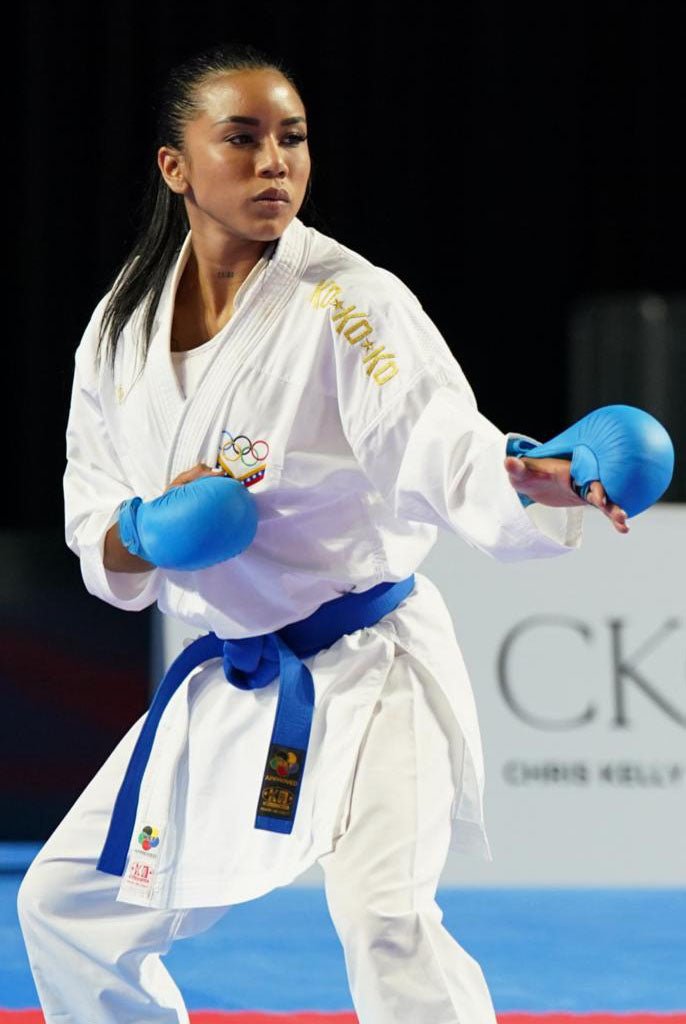 Karategi KO Kumite Space Gold - Fight Club Store