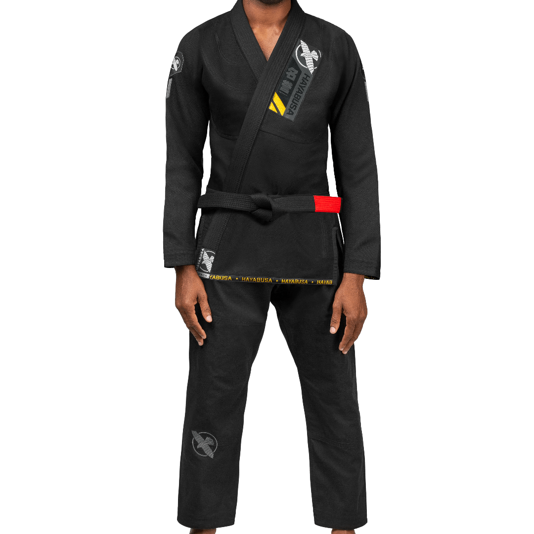 Vedere frontală a kimonoului negru de competiție Hayabusa Ascend Lightweight