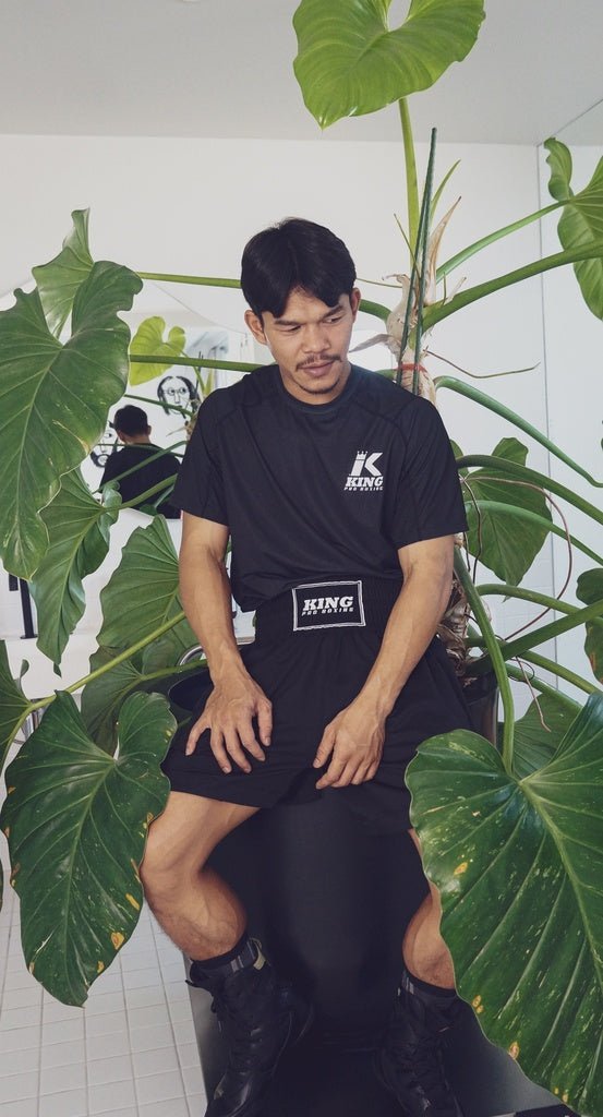 KPB Apex Pro 1 svart teknisk t-shirt för intensiv träning bärs