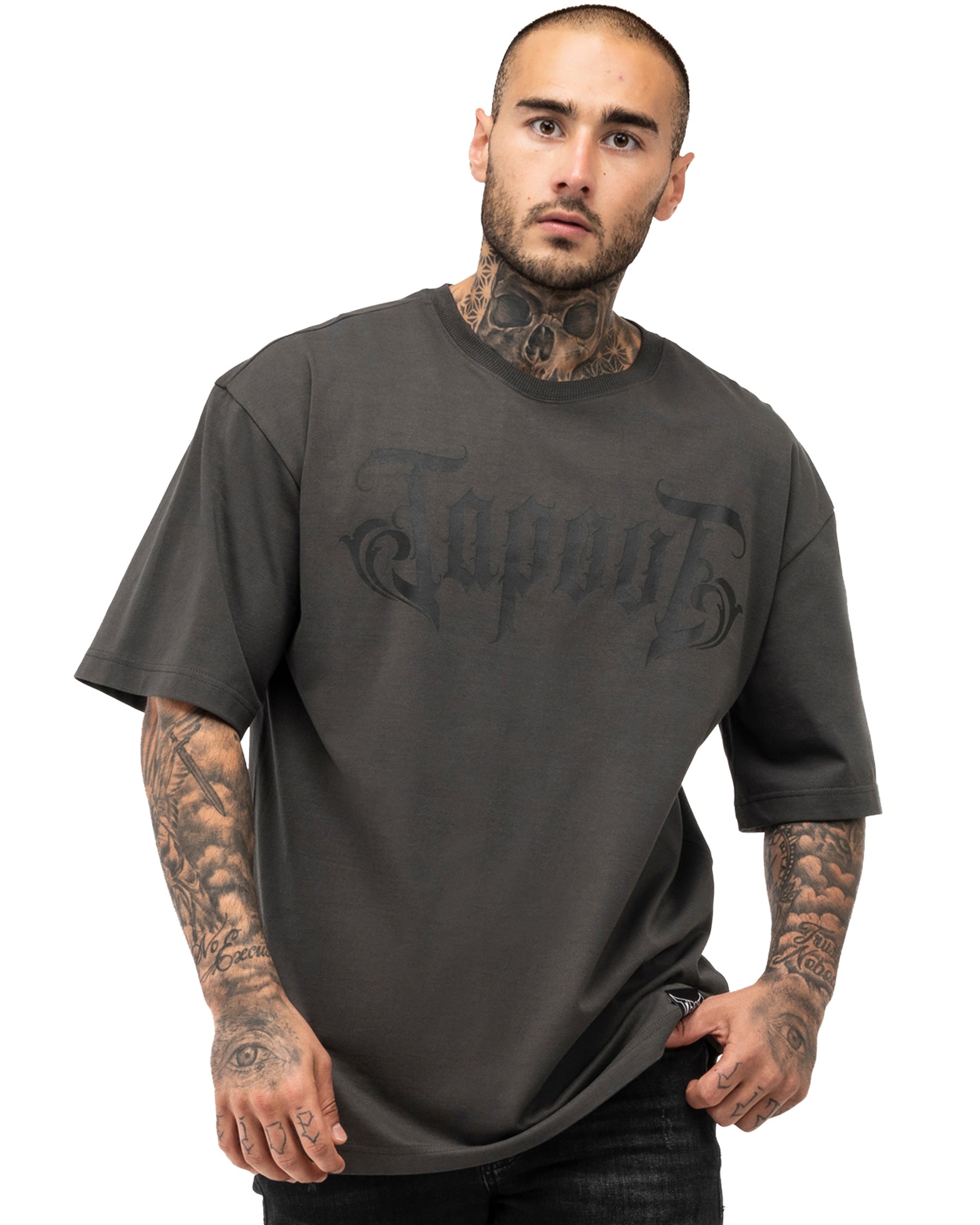 Tapout Pria Tapout Simply Believe T-Shirt Oversize dengan detail Katun
