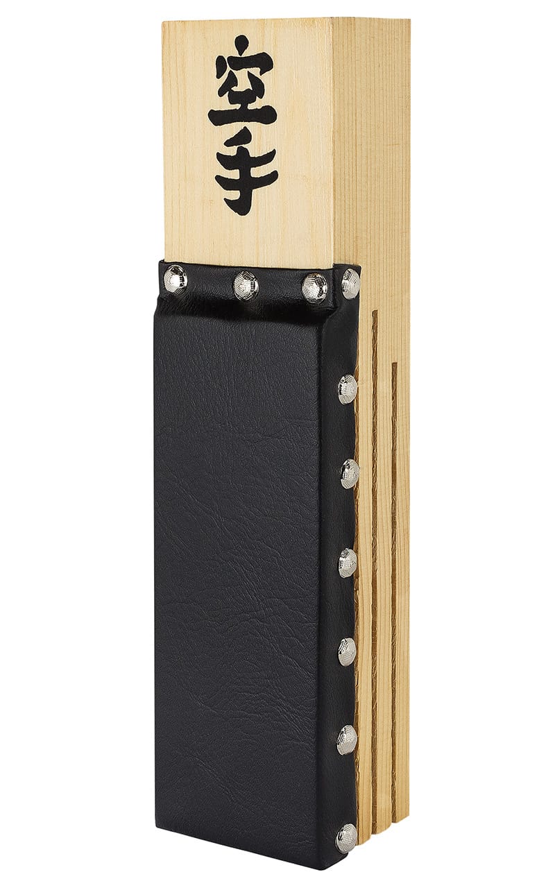 Makiwara a molle piccolo.In legno con rivestimento in pelle sintetica