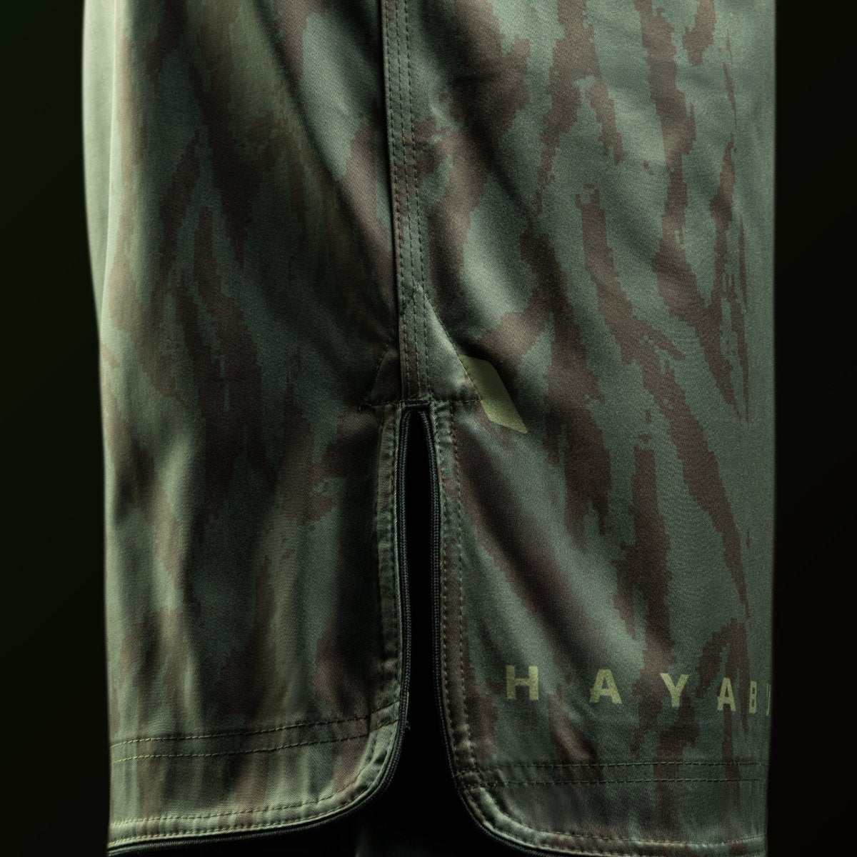 mma-shorts-hayabusa-apex-mijlocul coapsei-partea-verde