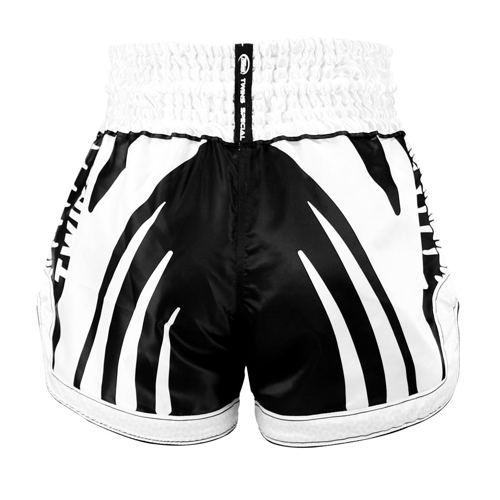 Pantaloni scurți Twins Spine Muay Thai - vedere din spate