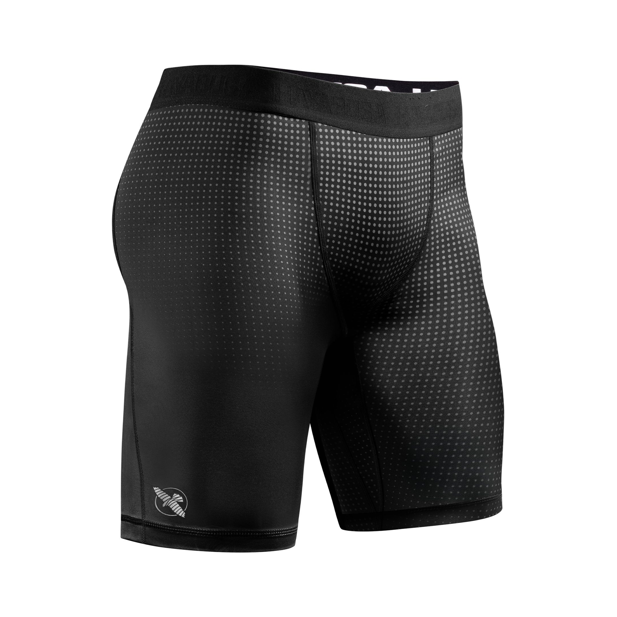 Vista frontale dei pantaloncini Vale Tudo Hayabusa Core neri, shorts a compressione per MMA