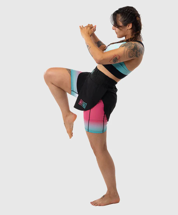 Detalj av de interna kompressionshortsen i Metal Boxe Miami Vibe-shortsen.