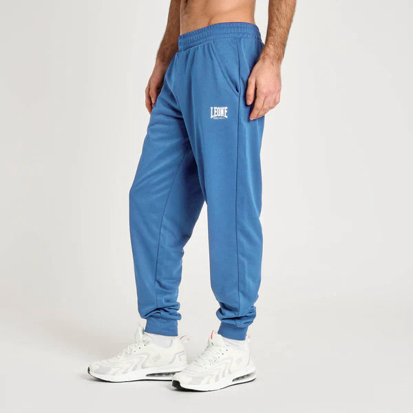 Vista frontale dei pantaloni sportivi Leone 1947 Logo Lightweight blu zaffiro