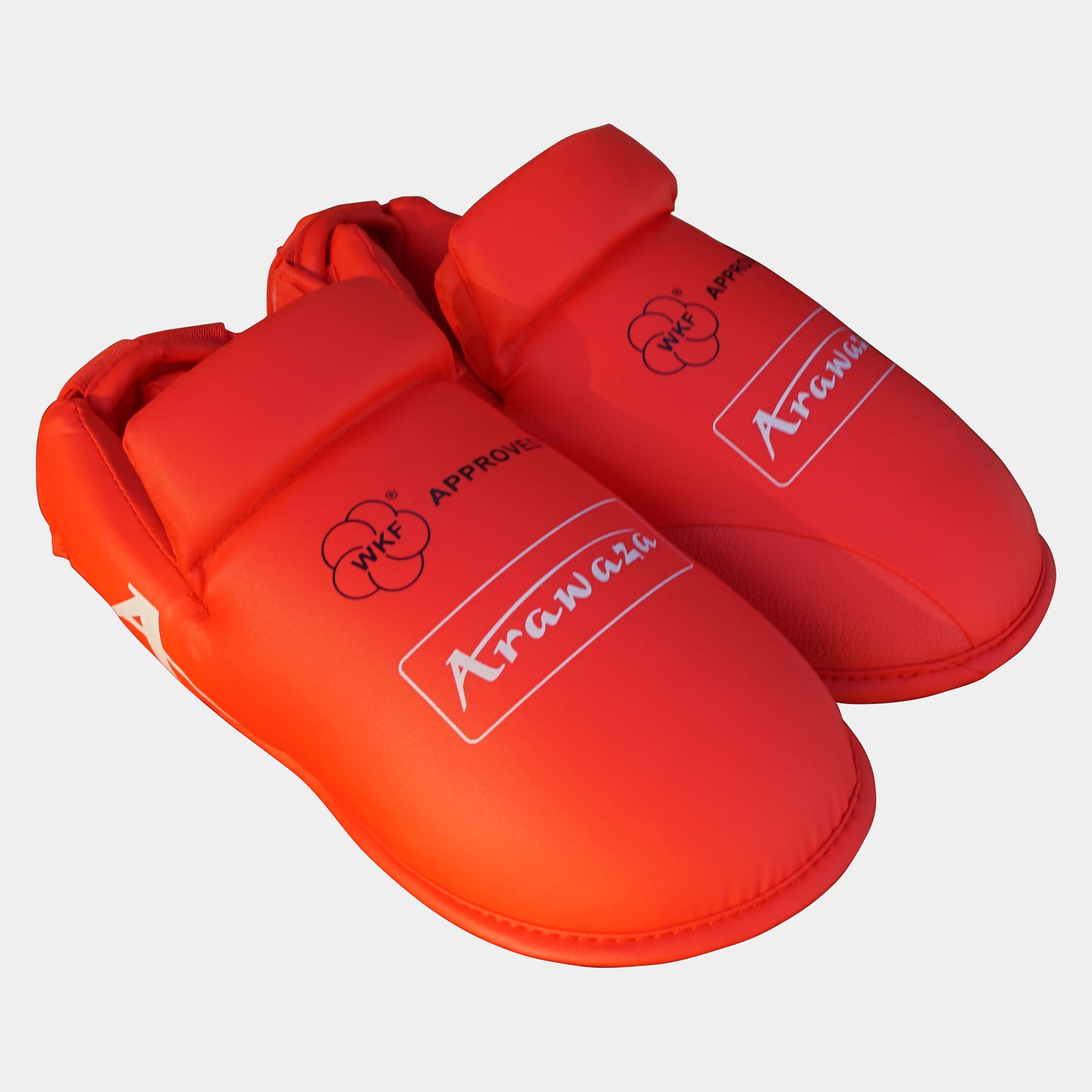Parapiedi Arawaza WKF Approved rosso, protezione ergonomica per bambini e adulti