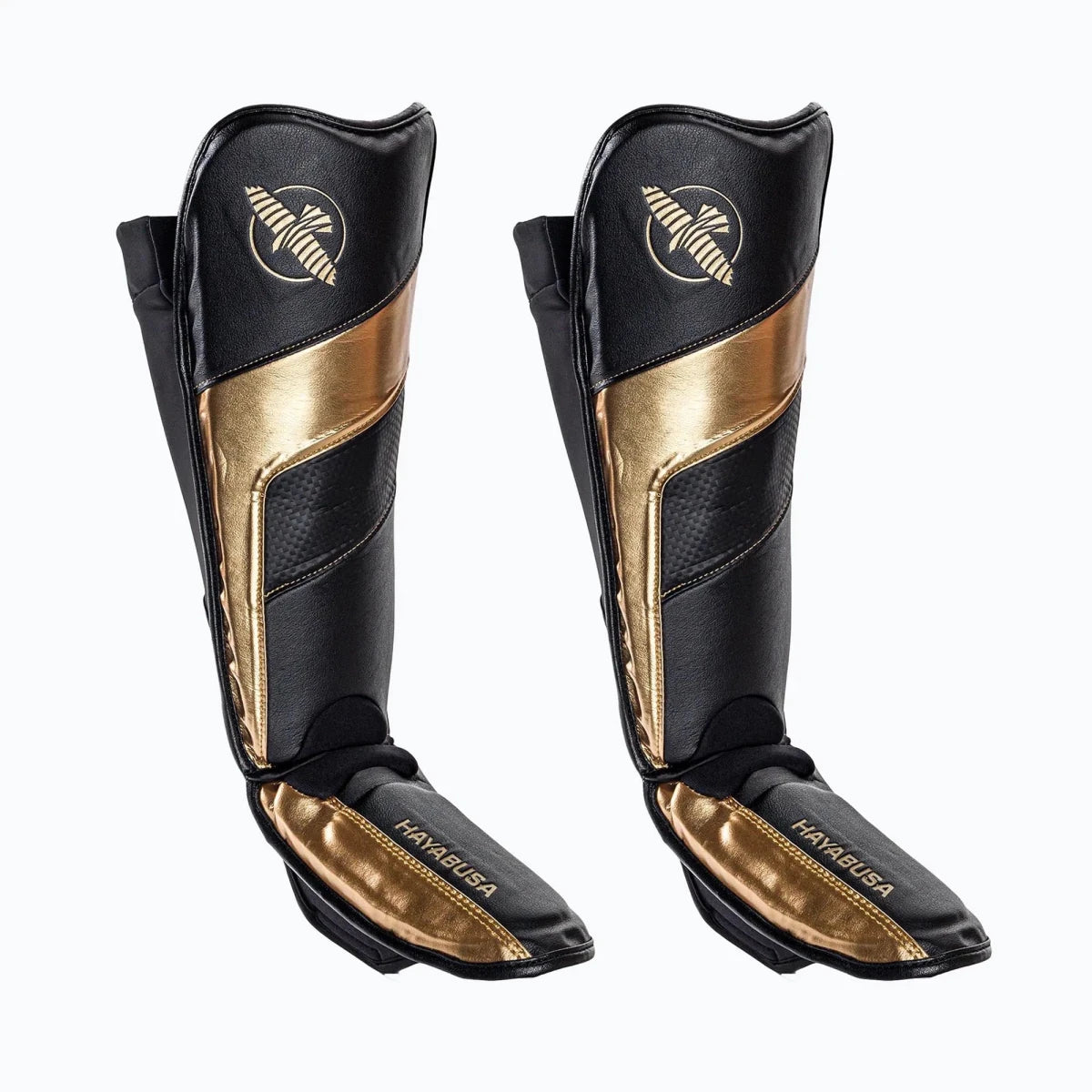 Hayabusa T3 Full Back scheenbeschermer zwart goud, speciale editie voor Muay Thai en Kickboksen.