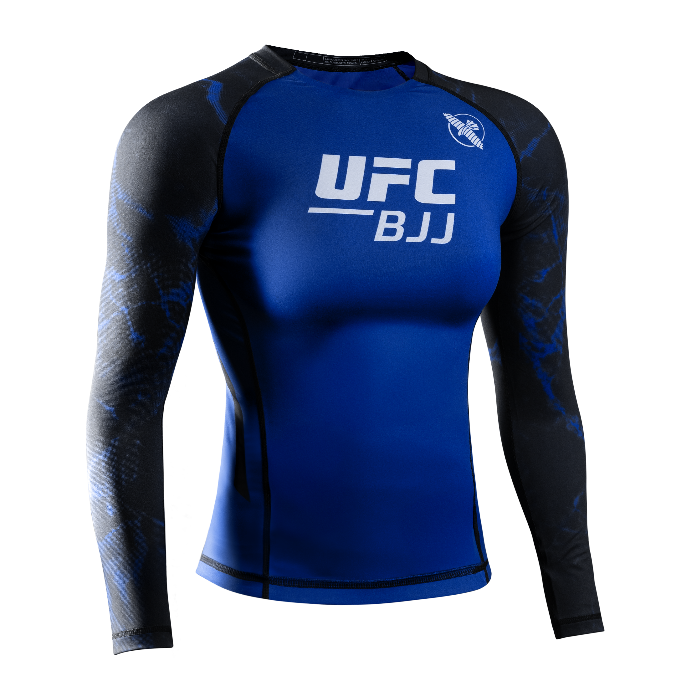 Vista frontale della rash guard donna UFC BJJ a maniche lunghe nera con accenti blu, ideale per grappling competitivo