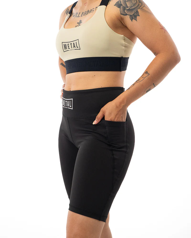 Dettaglio della fascia elastica e del tessuto tecnico 240 gr short compressione Metal Boxe