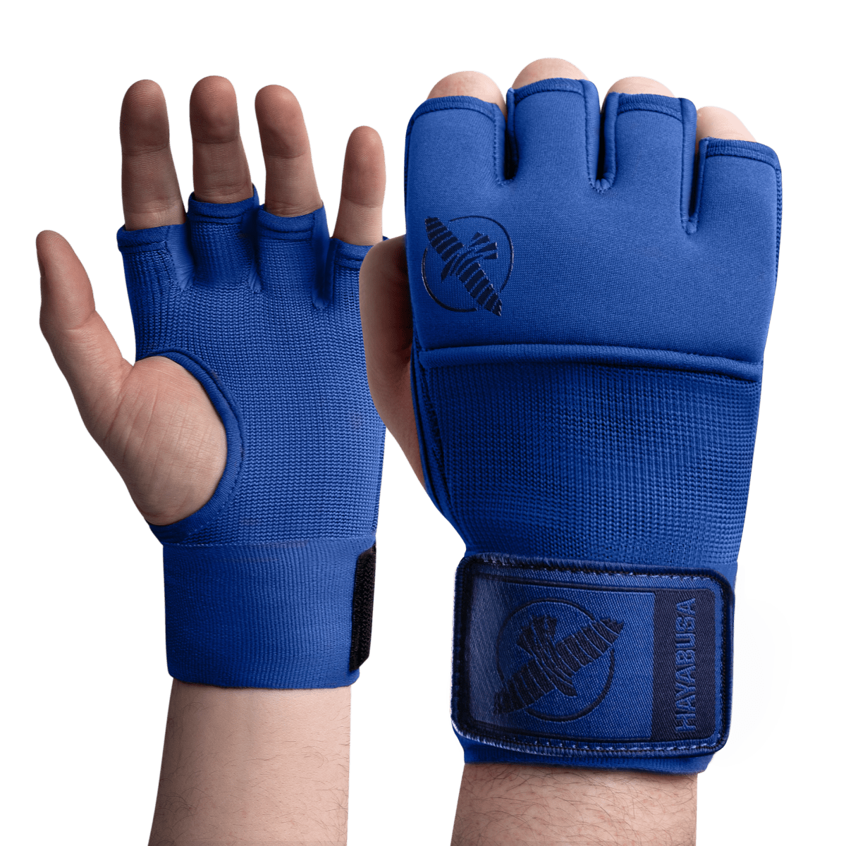 Vorderansicht der blauen Hayabusa Deluxe Quick Wraps Kampfsport-Unterhandschuhe