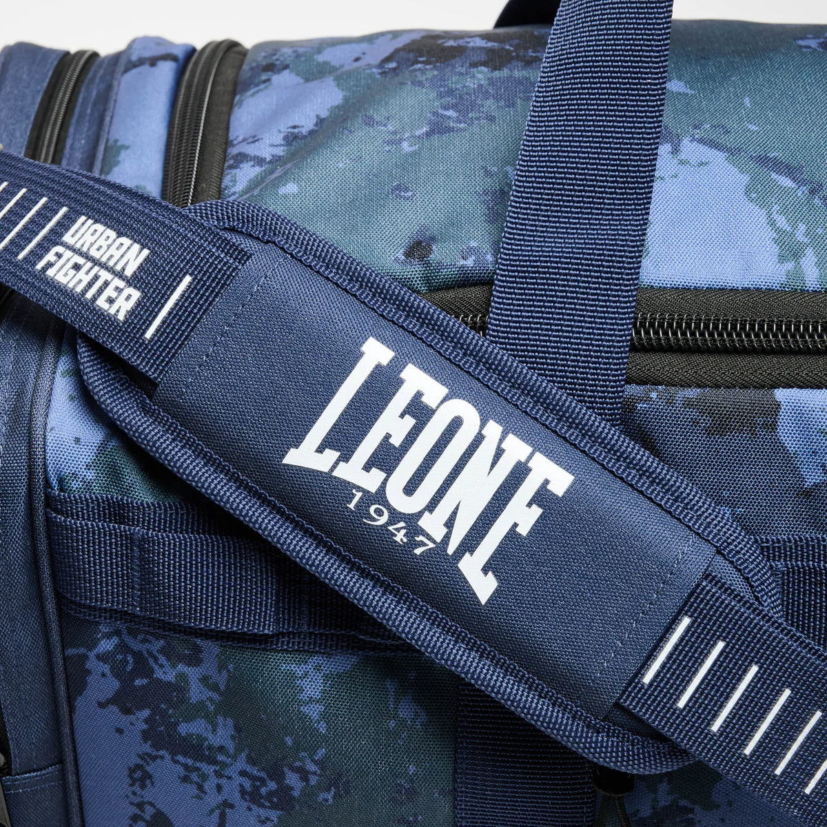 Leone Camoblack AC944 Sporttasche | Turnbeutel 55 Liter
