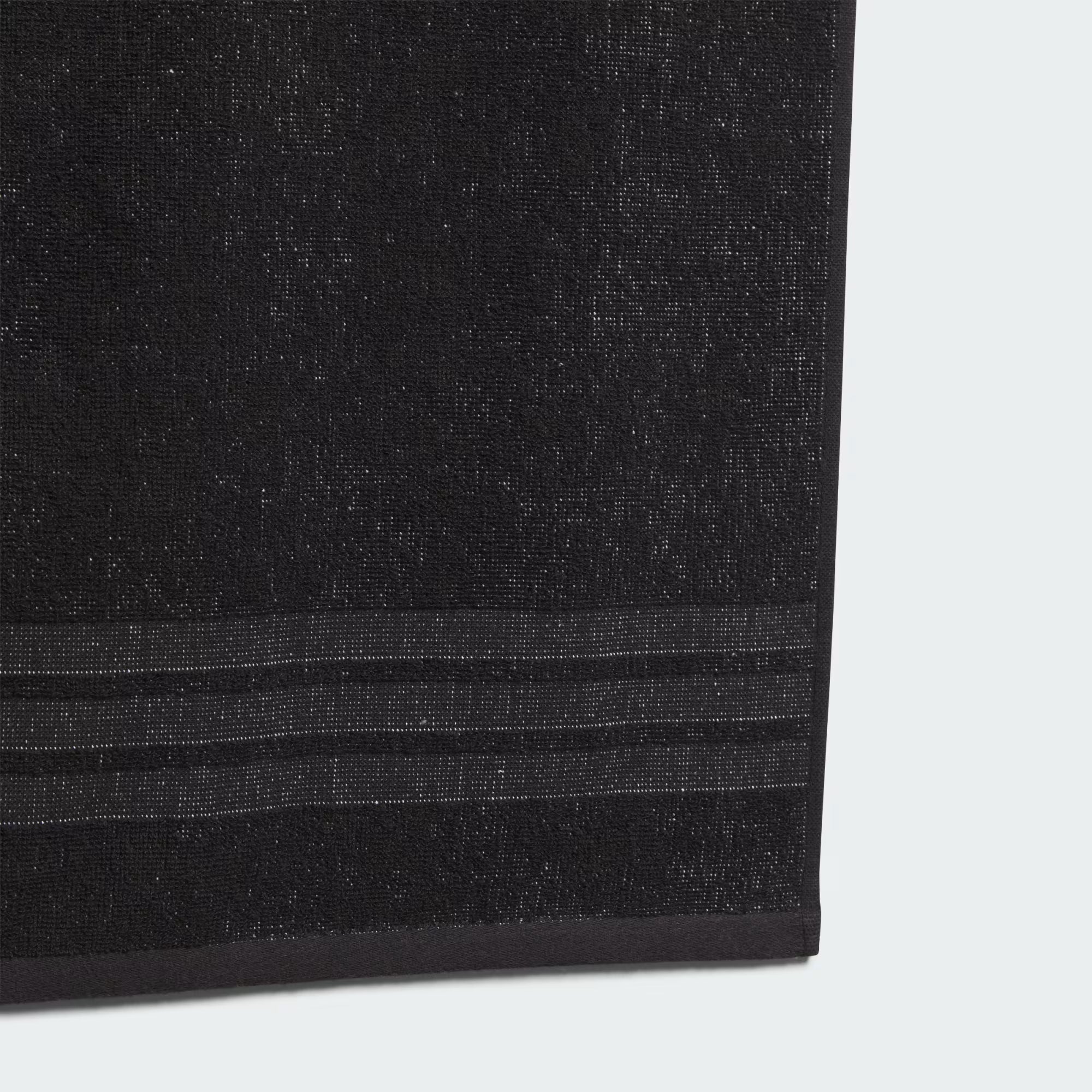 Toalla Adidas Training Performance – 100% Algodón Negro
