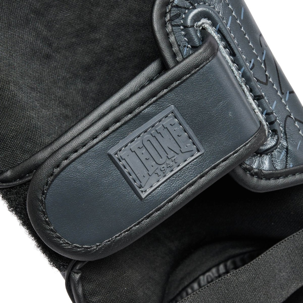 Paratibia Leone Primal Instinct - Fight Club Store