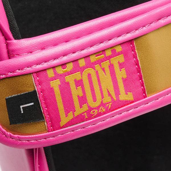 IUTER Lion Skull Shin Guard