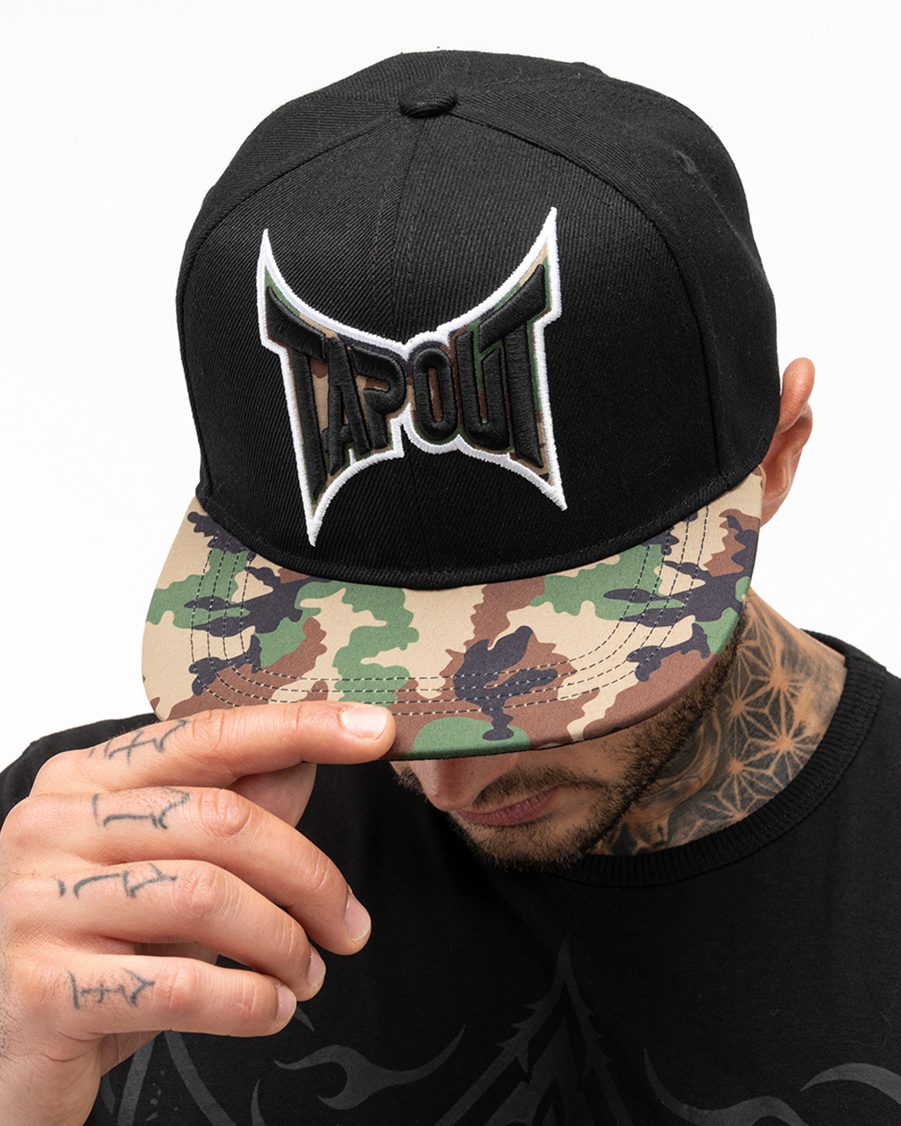 TapouT schwarze Cherokee-Kappe mit gesticktem Logo-Detail