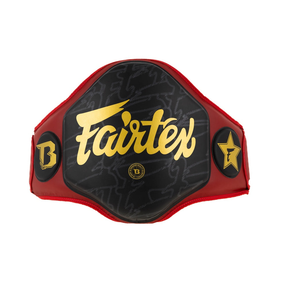 Cinturone FXB Fairtex rosso in pelle sintetica per sport da combattimento