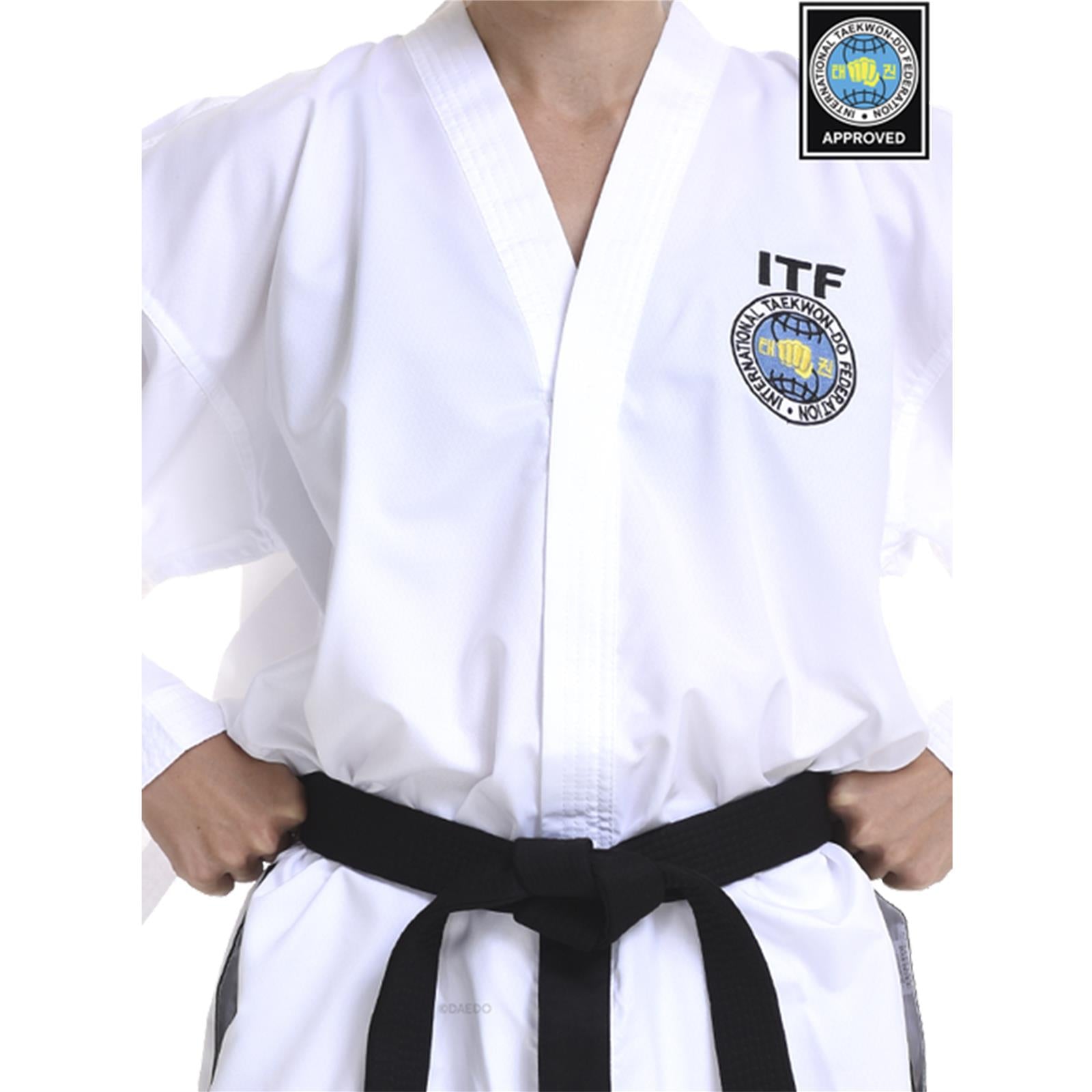 Dobok ITF Omologato Hi-Tech con Bordi Neri - vista dettaglio