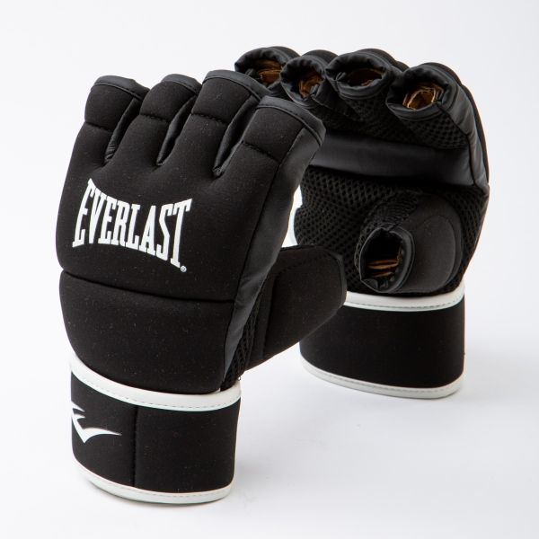 Gants de kickboxing Everlast Core noir kickboxing avant
