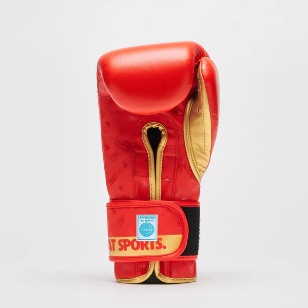 Vista singola dell'interno del palmo del guanto DNA rosso che mostra l'aerazione e la chiusura