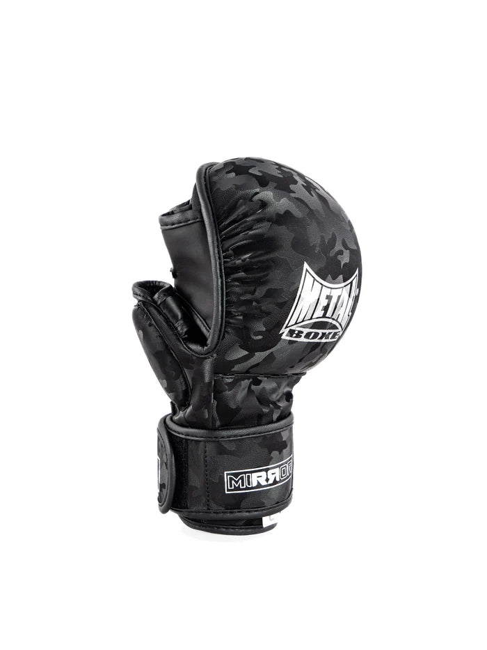 Vista laterale guanti MMA Sparring Mirror, dettaglio pollice rinforzato e materiali