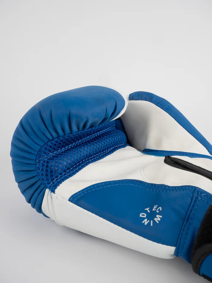 Dettaglio palmo ventilato WindTec guantoni Metal Boxe blu