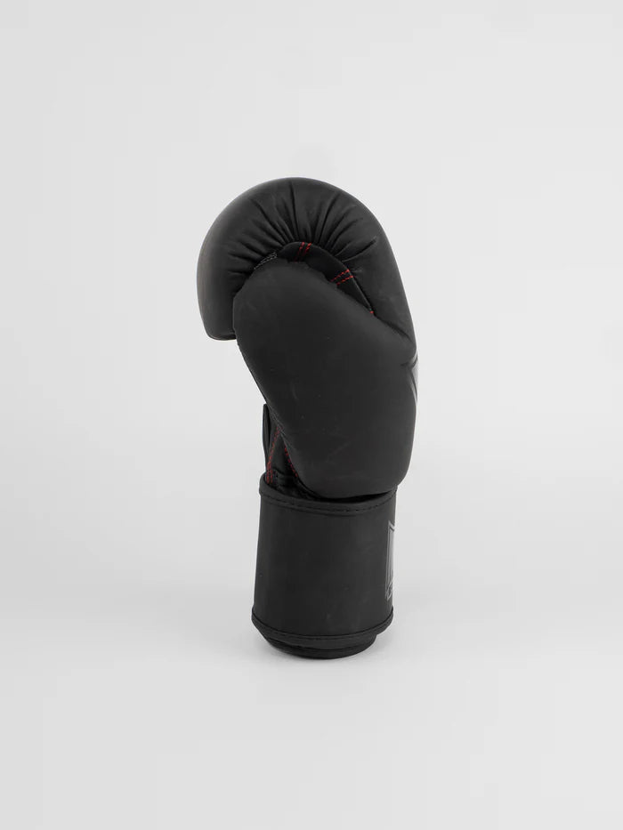 Vista laterale guantoni Muay Thai Metal Boxe, dettaglio chiusura velcro e finitura opaca