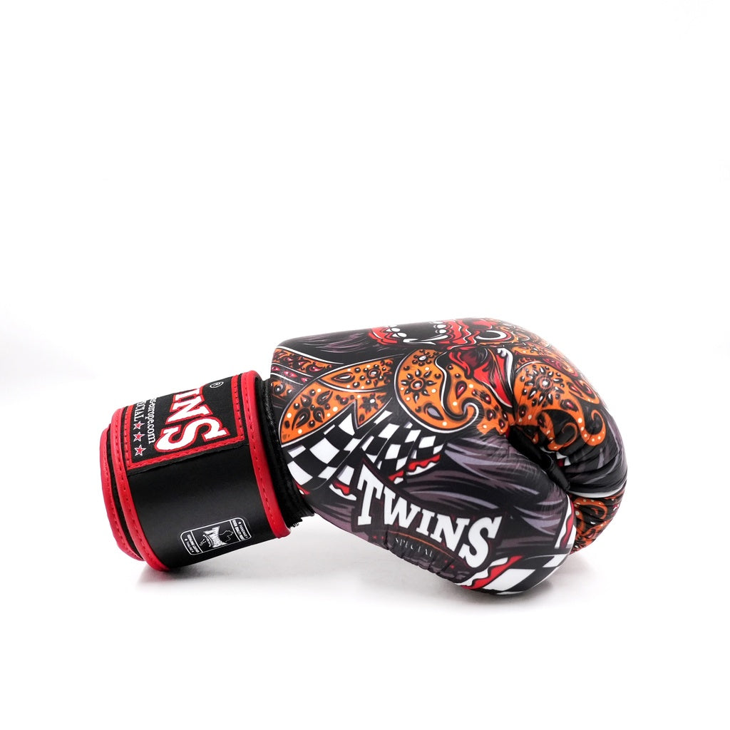 Gants de Muay Thai Twins Special Barong Fantasy