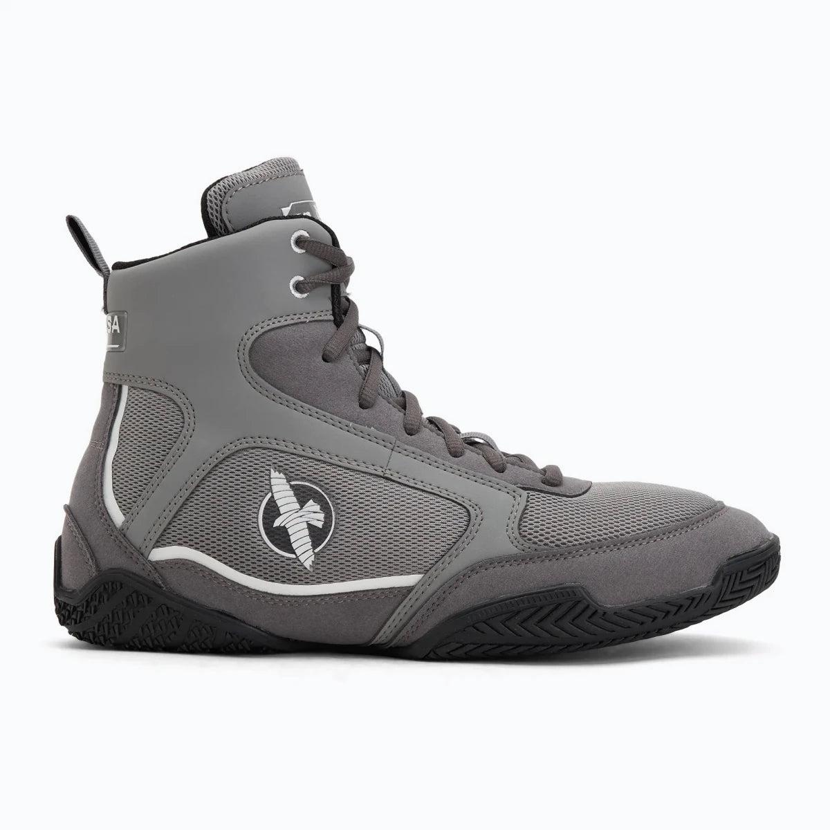 Particolare trazione suola scanalata scarpe boxe grigie Hayabusa Pro.